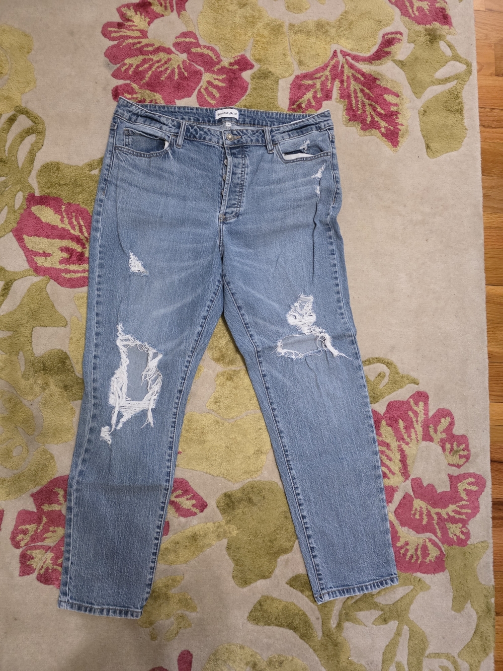 Studio Blue Light Blue Distressed Boyfriend Jeans